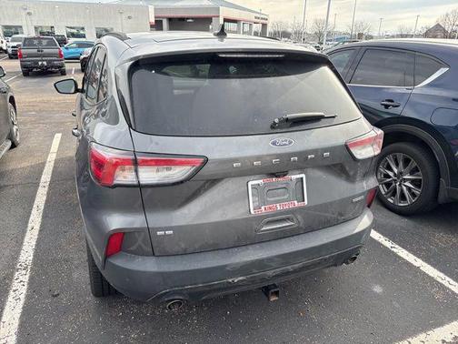 2021 Ford Escape SE