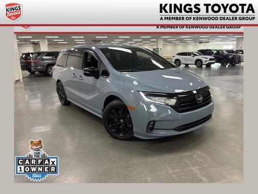 Sonic Gray Pearl 2023 Honda Odyssey Sport