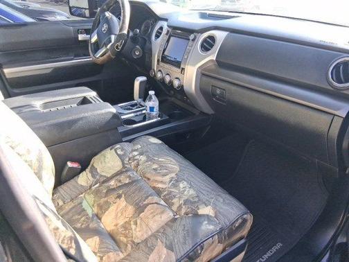 2015 Toyota Tundra SR5