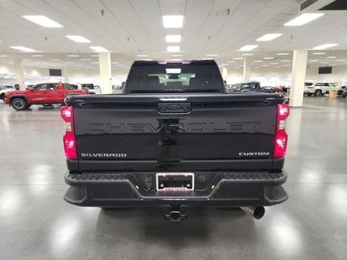 2025 Chevrolet Silverado 2500 Custom