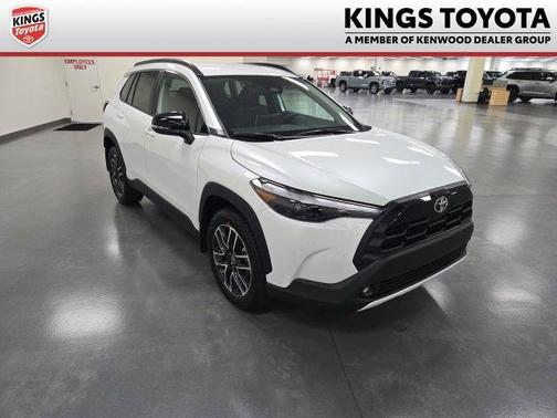Pearl 2026 Toyota Corolla Cross XLE