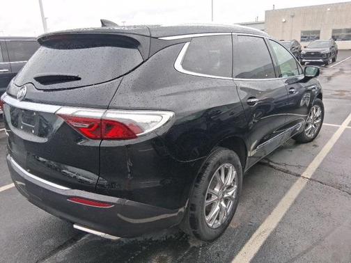 2022 Buick Enclave Premium