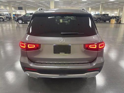 2021 Mercedes-Benz GLB 250 Base 4MATIC