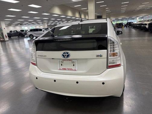 2010 Toyota Prius II