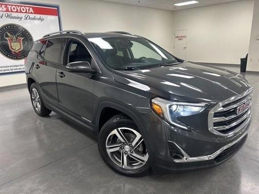 2021 GMC Terrain SLT
