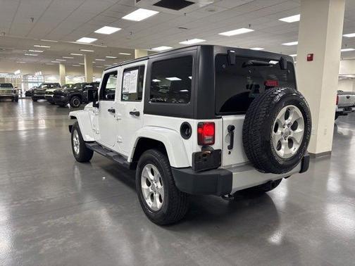 2013 Jeep Wrangler Unlimited Sahara