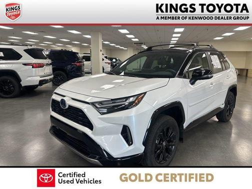 White 2024 Toyota RAV4 Hybrid SE