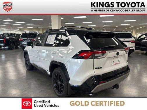 White 2024 Toyota RAV4 Hybrid SE