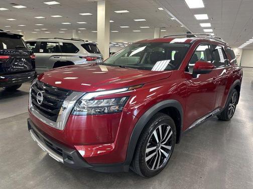Scarlet Ember Tintcoat 2025 Nissan Pathfinder Platinum FWD