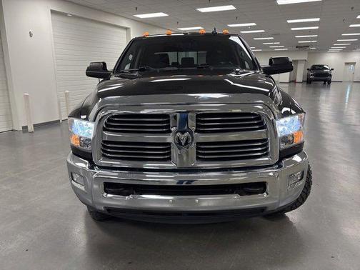 2017 RAM 2500 Big Horn Mega Cab 4x4 6'4' Box