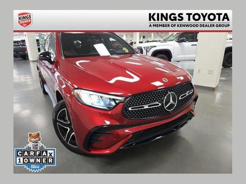 MANUFAKTUR Cardinal Red Metallic 2023 Mercedes-Benz GLC 300 4MATIC