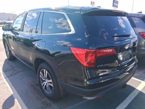2017 Honda Pilot EX