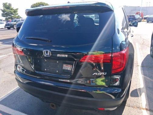 2017 Honda Pilot EX