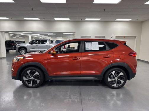 2016 Hyundai TUCSON Sport