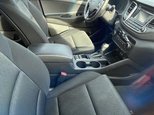 2016 Hyundai TUCSON Sport