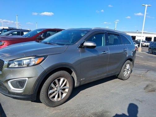 2017 Kia Sorento LX