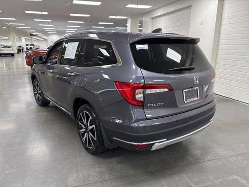 2022 Honda Pilot AWD Elite