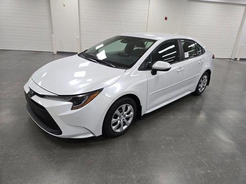 Pearl 2026 Toyota Corolla LE