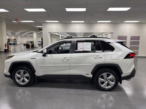 2021 Toyota RAV4 Hybrid XLE Premium