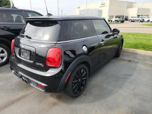 2016 MINI Hardtop Cooper S