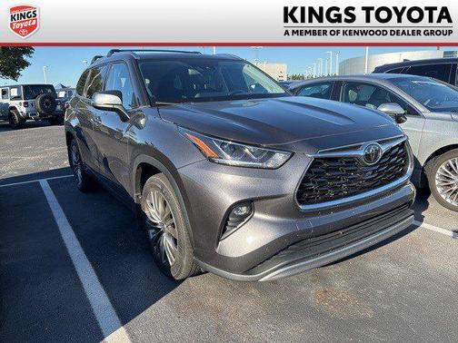 2021 Toyota Highlander Platinum