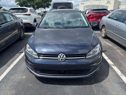 Platinum Gray Metallic 2017 Volkswagen Golf SportWagen TSI SEL