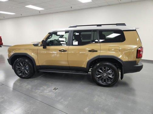 2025 Toyota Land Cruiser Base