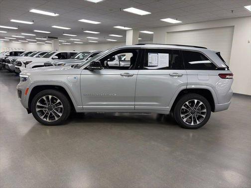 2024 Jeep Grand Cherokee 4xe Overland
