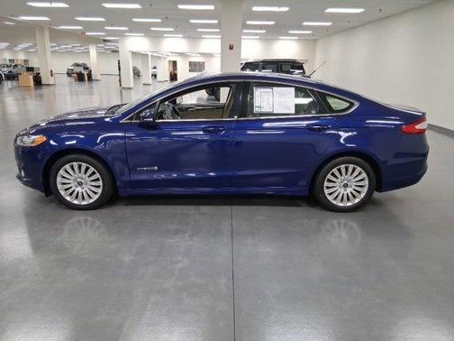 2013 Ford Fusion Hybrid SE