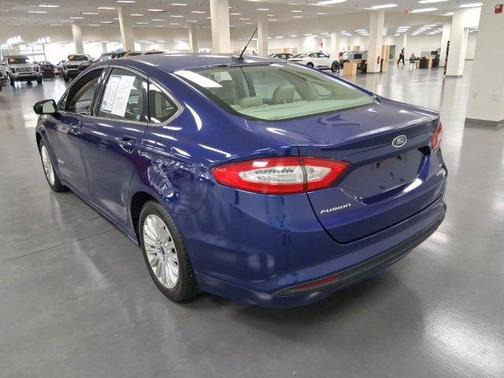 2013 Ford Fusion Hybrid SE