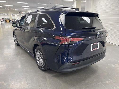 2021 Toyota Sienna XLE 7 Passenger