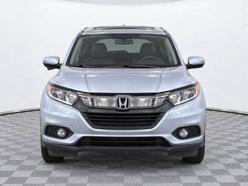 Lunar Silver Metallic 2022 Honda HR-V EX