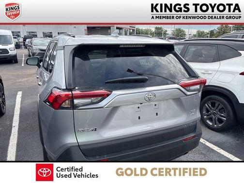 Silver Sky Metallic 2022 Toyota RAV4 XLE