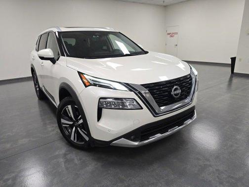 2022 Nissan Rogue Platinum