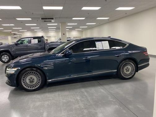 2022 Genesis G80 2.5T