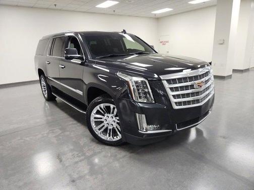 2019 Cadillac Escalade ESV Luxury