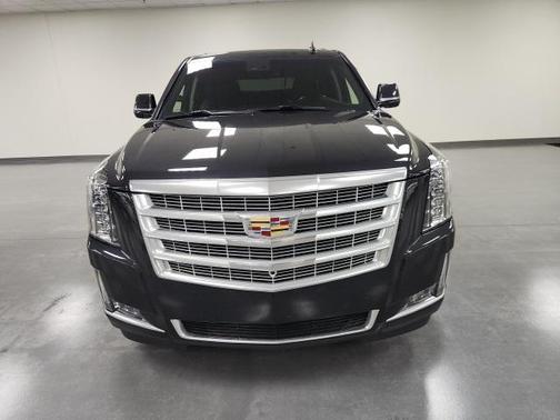 2019 Cadillac Escalade ESV Luxury