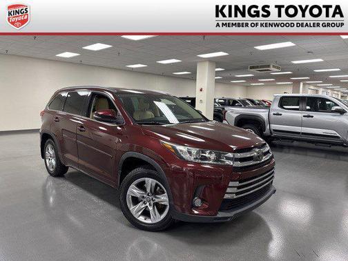 2017 Toyota Highlander Limited