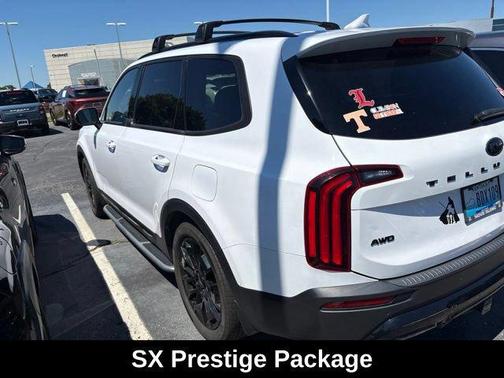 Glacial White Pearl 2021 Kia Telluride SX