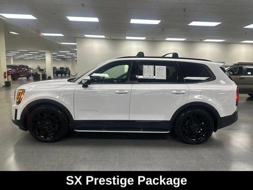 Glacial White Pearl 2021 Kia Telluride SX