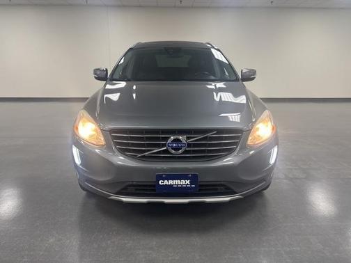 2016 Volvo XC60 T5 Premier