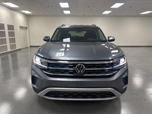 2023 Volkswagen Atlas 2.0T SE w/Technology 4MOTION
