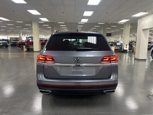 2023 Volkswagen Atlas 2.0T SE w/Technology 4MOTION
