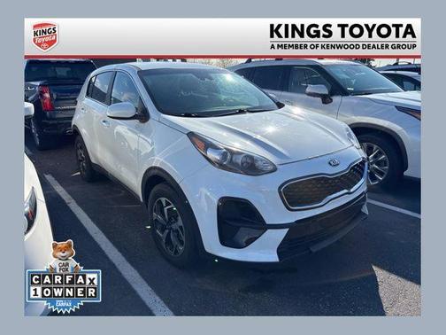 Clear White 2021 Kia Sportage LX