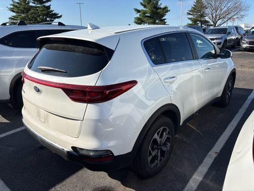 Clear White 2021 Kia Sportage LX