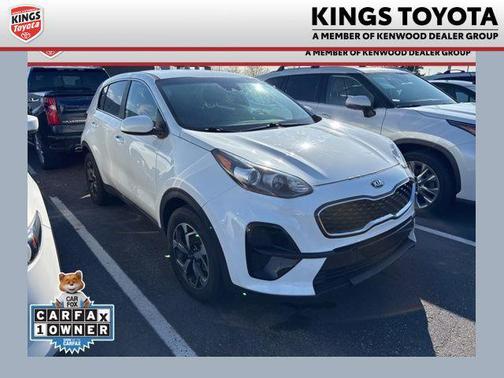 Clear White 2021 Kia Sportage LX