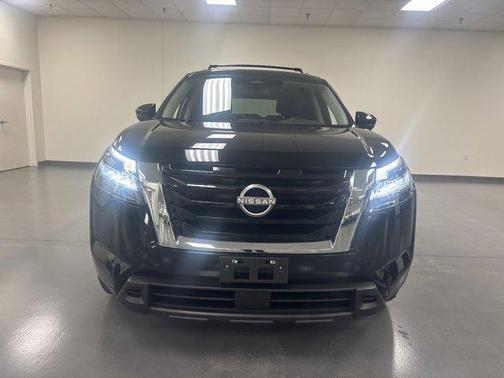 2023 Nissan Pathfinder SV 4WD
