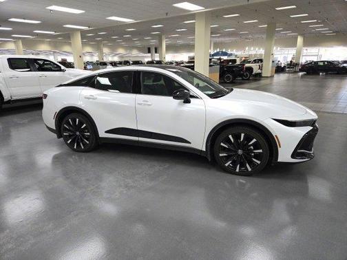 2026 Toyota Crown Platinum