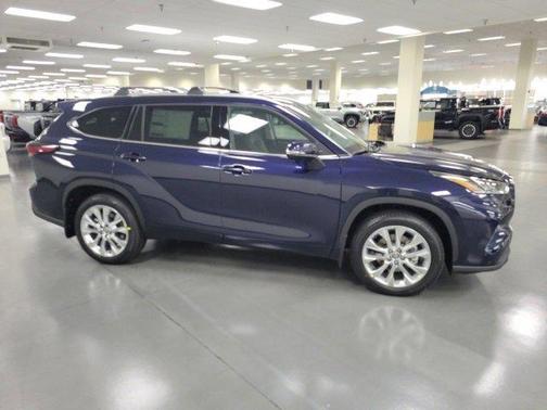 2026 Toyota Highlander Limited