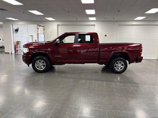Delmonico Red Pearlcoat 2019 RAM 2500 Laramie Crew Cab 4x4 6'4' Box